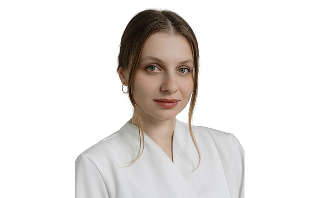 Жданова Юлия Дмитриевна