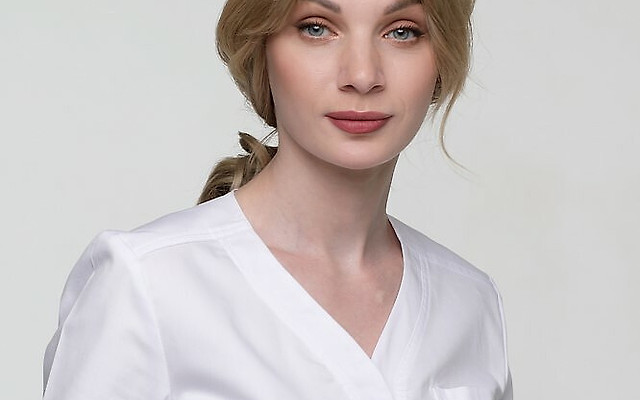 Семеняк Элина Михайловна